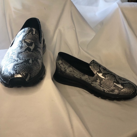 Grey Snake 🐍 Steve Madden slip on loafer sz 13 - Picture 3 of 16